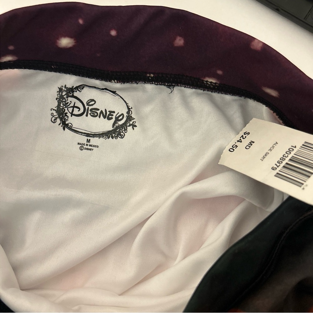 Disney Mini Skirt with Red and Black Wonderland Design - Picture 5 of 6